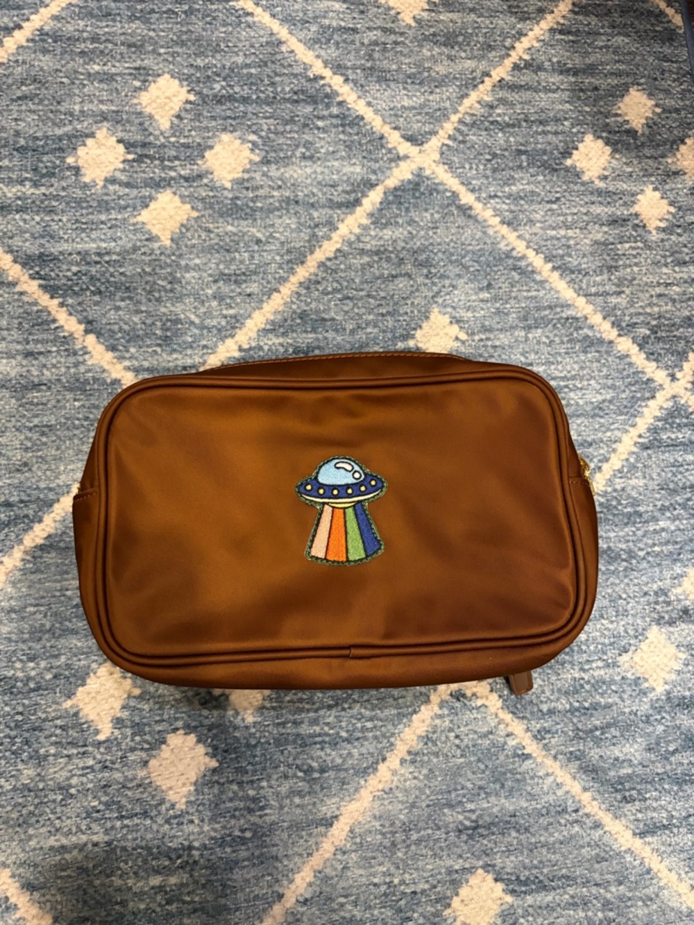 STONEY CLOVER LANE Brown Travel Dopp Kit with Rainbow UFO Patch